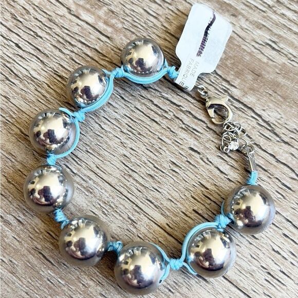 Urban Outfitters Dextra Silver Tone Ball Corded Light Blue Bracelet Adjustable - Picture 3 of 3